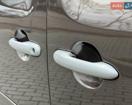 Коричневый Рено Кенгу, объемом двигателя 1.5 л и пробегом 154 тыс. км за 13399 $, фото 19 на Automoto.ua