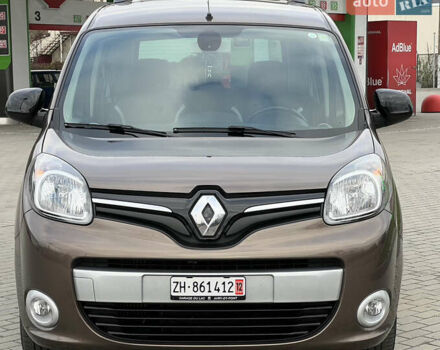 Коричневый Рено Кенгу, объемом двигателя 1.5 л и пробегом 154 тыс. км за 13399 $, фото 4 на Automoto.ua