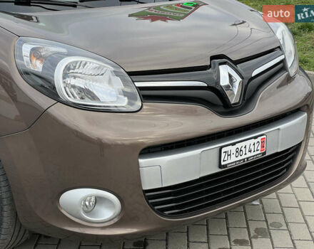 Коричневый Рено Кенгу, объемом двигателя 1.5 л и пробегом 154 тыс. км за 13399 $, фото 12 на Automoto.ua