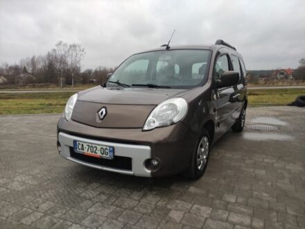 Коричневий Рено Кєнгу, об'ємом двигуна 1.5 л та пробігом 254 тис. км за 7800 $, фото 1 на Automoto.ua