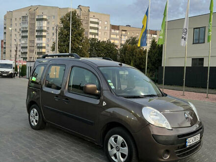Рено Кенгу 2012 в Луцке на Automoto.ua Коричневый Рено Кенгу, объемом двигателя 1.5 л и пробегом 250 тыс. км за 6900 $, фото 1 на Automoto.ua