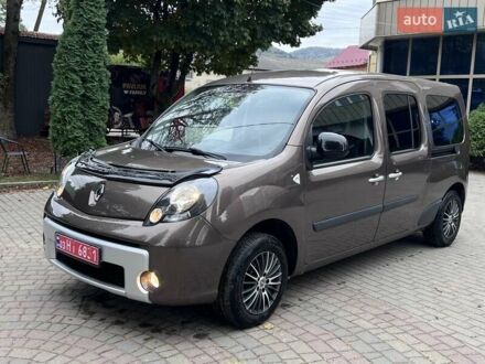 Рено Кєнгу 2013 у Чернівцях на Automoto.ua Коричневий Рено Кєнгу, об'ємом двигуна 0 л та пробігом 190 тис. км за 11716 $, фото 1 на Automoto.ua