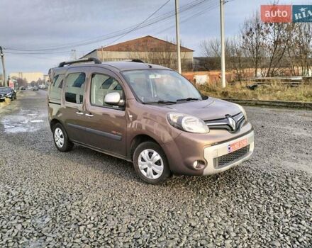 Коричневый Рено Кенгу, объемом двигателя 1.5 л и пробегом 250 тыс. км за 10200 $, фото 1 на Automoto.ua