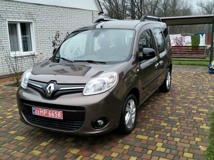 Коричневый Рено Кенгу, объемом двигателя 1.5 л и пробегом 256 тыс. км за 10999 $, фото 1 на Automoto.ua