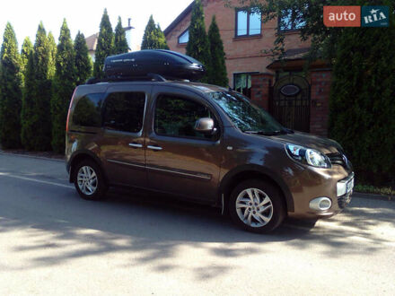 Рено Кенгу 2019 в Валках на Automoto.ua Коричневый Рено Кенгу, объемом двигателя 1.46 л и пробегом 48 тыс. км за 14600 $, фото 1 на Automoto.ua