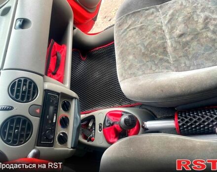 Рено Кенгу 2002 в Черкассах на Automoto.ua Красный Рено Кенгу, объемом двигателя 1.9 л и пробегом 270 тыс. км за 3200 $, фото 5 на Automoto.ua