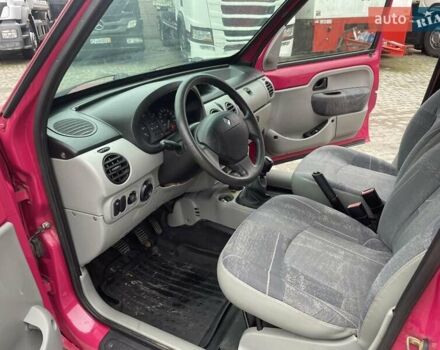 Красный Рено Кенгу, объемом двигателя 1.46 л и пробегом 230 тыс. км за 3999 $, фото 15 на Automoto.ua