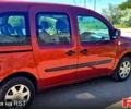 Красный Рено Кенгу, объемом двигателя 1.6 л и пробегом 208 тыс. км за 7500 $, фото 1 на Automoto.ua