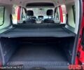 Красный Рено Кенгу, объемом двигателя 1.6 л и пробегом 180 тыс. км за 7550 $, фото 9 на Automoto.ua