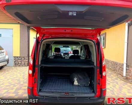 Червоний Рено Кєнгу, об'ємом двигуна 1.5 л та пробігом 198 тис. км за 7200 $, фото 4 на Automoto.ua