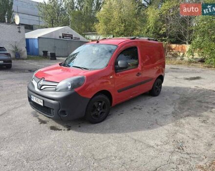 Красный Рено Кенгу, объемом двигателя 1.46 л и пробегом 190 тыс. км за 6700 $, фото 11 на Automoto.ua