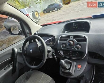 Красный Рено Кенгу, объемом двигателя 1.46 л и пробегом 190 тыс. км за 6700 $, фото 2 на Automoto.ua