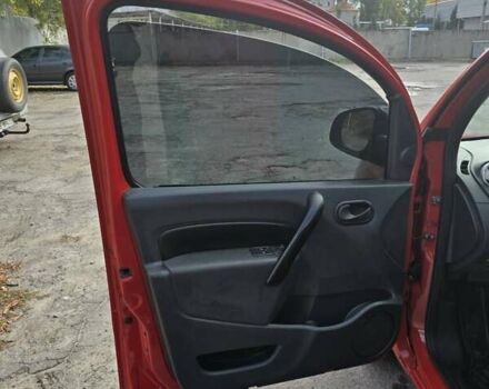 Красный Рено Кенгу, объемом двигателя 1.46 л и пробегом 190 тыс. км за 6700 $, фото 3 на Automoto.ua