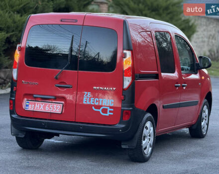 Красный Рено Кенгу, объемом двигателя 0 л и пробегом 21 тыс. км за 10299 $, фото 15 на Automoto.ua
