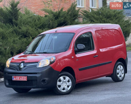 Красный Рено Кенгу, объемом двигателя 0 л и пробегом 21 тыс. км за 10299 $, фото 2 на Automoto.ua