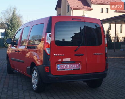 Красный Рено Кенгу, объемом двигателя 0 л и пробегом 54 тыс. км за 11555 $, фото 10 на Automoto.ua