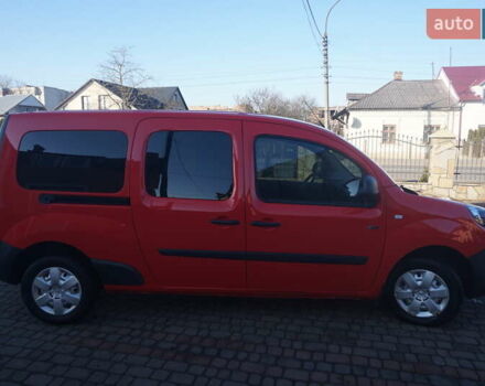 Красный Рено Кенгу, объемом двигателя 0 л и пробегом 54 тыс. км за 11555 $, фото 17 на Automoto.ua