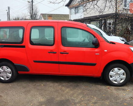 Красный Рено Кенгу, объемом двигателя 0 л и пробегом 63 тыс. км за 12399 $, фото 1 на Automoto.ua