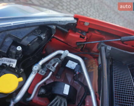 Красный Рено Кенгу, объемом двигателя 0 л и пробегом 54 тыс. км за 11555 $, фото 56 на Automoto.ua