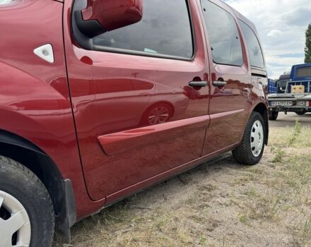 Красный Рено Кенгу, объемом двигателя 1.5 л и пробегом 200 тыс. км за 2700 $, фото 12 на Automoto.ua