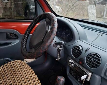 Красный Рено Кенгу, объемом двигателя 1.9 л и пробегом 280 тыс. км за 3200 $, фото 13 на Automoto.ua