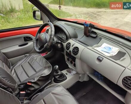 Красный Рено Кенгу, объемом двигателя 1.87 л и пробегом 190 тыс. км за 3400 $, фото 15 на Automoto.ua