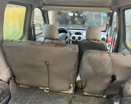 Червоний Рено Кєнгу, об'ємом двигуна 1.4 л та пробігом 130 тис. км за 3500 $, фото 5 на Automoto.ua