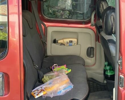 Червоний Рено Кєнгу, об'ємом двигуна 1.5 л та пробігом 320 тис. км за 3100 $, фото 2 на Automoto.ua