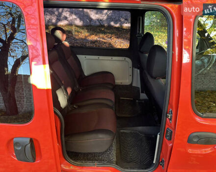 Рено Кєнгу 2005 у Радивилове на Automoto.ua Червоний Рено Кєнгу, об'ємом двигуна 1.5 л та пробігом 189 тис. км за 4200 $, фото 11 на Automoto.ua