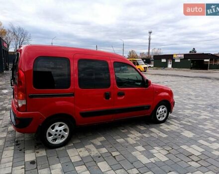 Красный Рено Кенгу, объемом двигателя 1.5 л и пробегом 255 тыс. км за 4300 $, фото 3 на Automoto.ua