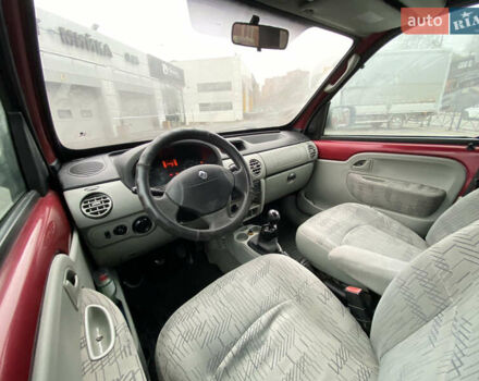 Красный Рено Кенгу, объемом двигателя 1.4 л и пробегом 265 тыс. км за 3500 $, фото 9 на Automoto.ua