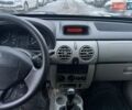 Красный Рено Кенгу, объемом двигателя 1.39 л и пробегом 180 тыс. км за 4700 $, фото 5 на Automoto.ua