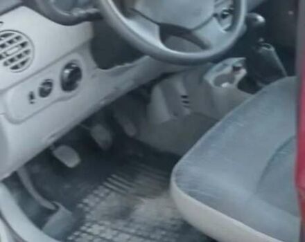 Красный Рено Кенгу, объемом двигателя 1.39 л и пробегом 219 тыс. км за 5300 $, фото 2 на Automoto.ua