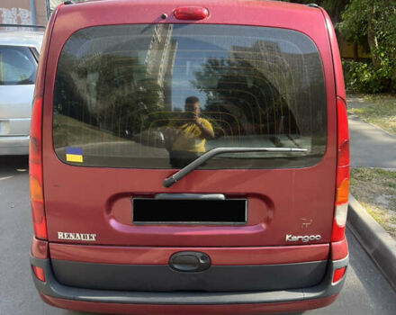 Красный Рено Кенгу, объемом двигателя 1.4 л и пробегом 480 тыс. км за 3000 $, фото 4 на Automoto.ua