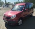 Красный Рено Кенгу, объемом двигателя 1.6 л и пробегом 228 тыс. км за 5500 $, фото 1 на Automoto.ua
