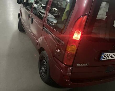 Красный Рено Кенгу, объемом двигателя 1.6 л и пробегом 220 тыс. км за 5500 $, фото 7 на Automoto.ua