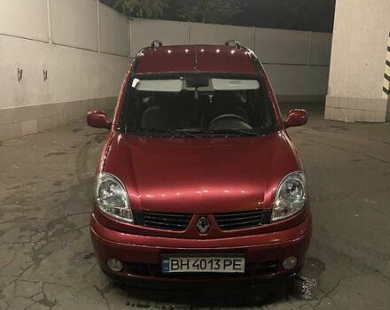 Красный Рено Кенгу, объемом двигателя 1.6 л и пробегом 220 тыс. км за 5500 $, фото 13 на Automoto.ua