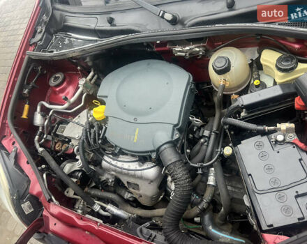 Красный Рено Кенгу, объемом двигателя 1.4 л и пробегом 155 тыс. км за 3350 $, фото 41 на Automoto.ua