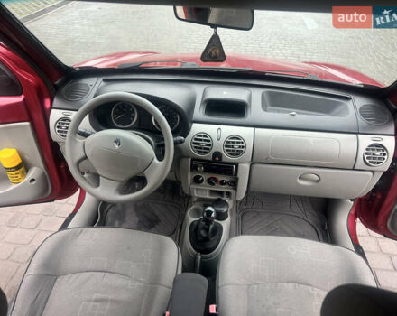 Красный Рено Кенгу, объемом двигателя 1.4 л и пробегом 155 тыс. км за 3350 $, фото 40 на Automoto.ua