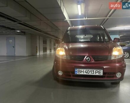Красный Рено Кенгу, объемом двигателя 1.6 л и пробегом 220 тыс. км за 5500 $, фото 12 на Automoto.ua