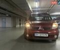 Красный Рено Кенгу, объемом двигателя 1.6 л и пробегом 220 тыс. км за 5500 $, фото 12 на Automoto.ua
