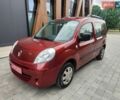 Красный Рено Кенгу, объемом двигателя 1.6 л и пробегом 218 тыс. км за 7200 $, фото 1 на Automoto.ua