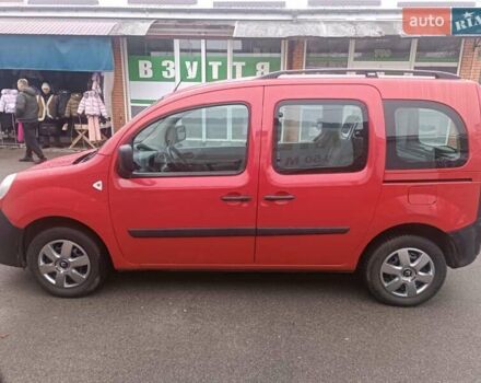 Красный Рено Кенгу, объемом двигателя 1.6 л и пробегом 239 тыс. км за 7000 $, фото 2 на Automoto.ua