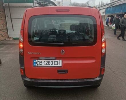 Красный Рено Кенгу, объемом двигателя 1.6 л и пробегом 239 тыс. км за 7000 $, фото 1 на Automoto.ua