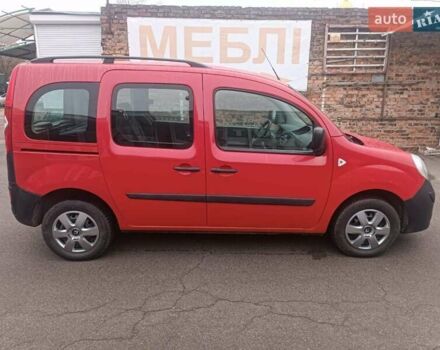 Красный Рено Кенгу, объемом двигателя 1.6 л и пробегом 239 тыс. км за 7000 $, фото 3 на Automoto.ua