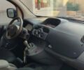 Красный Рено Кенгу, объемом двигателя 1.5 л и пробегом 290 тыс. км за 8150 $, фото 17 на Automoto.ua