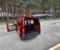 Красный Рено Кенгу, объемом двигателя 1.1 л и пробегом 219 тыс. км за 5500 $, фото 7 на Automoto.ua