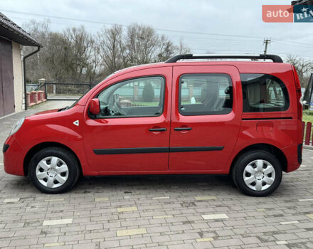 Красный Рено Кенгу, объемом двигателя 1.6 л и пробегом 219 тыс. км за 7350 $, фото 6 на Automoto.ua