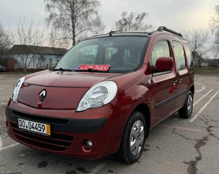 Красный Рено Кенгу, объемом двигателя 1.6 л и пробегом 178 тыс. км за 7700 $, фото 4 на Automoto.ua