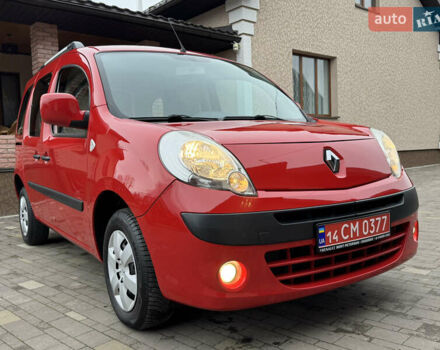 Красный Рено Кенгу, объемом двигателя 1.6 л и пробегом 219 тыс. км за 7350 $, фото 13 на Automoto.ua